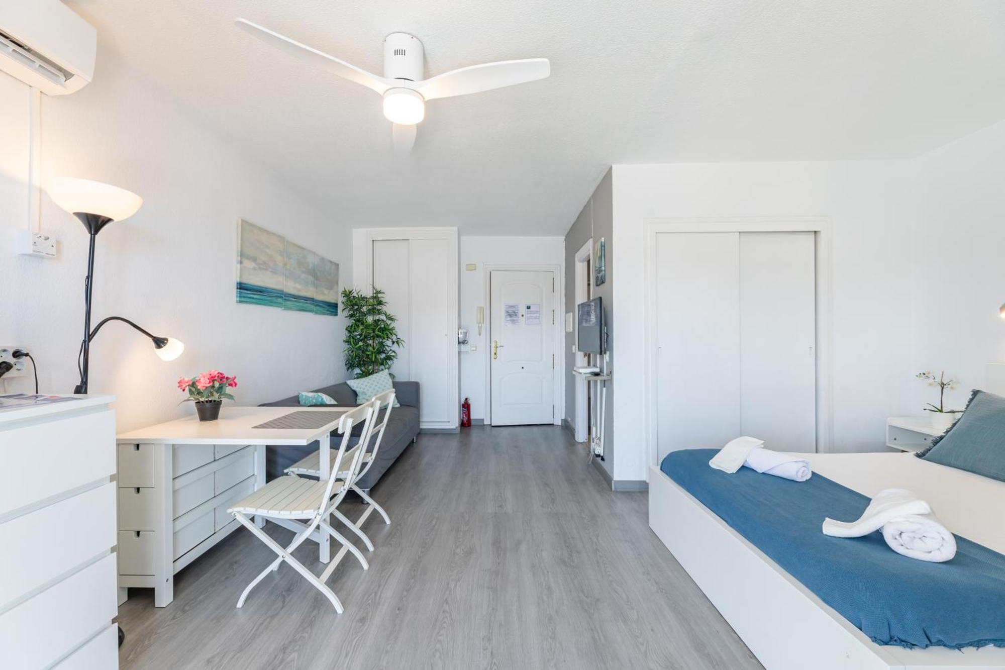 Vb Benalmadena 1 Bedroom Waterfront Apt 外观 照片